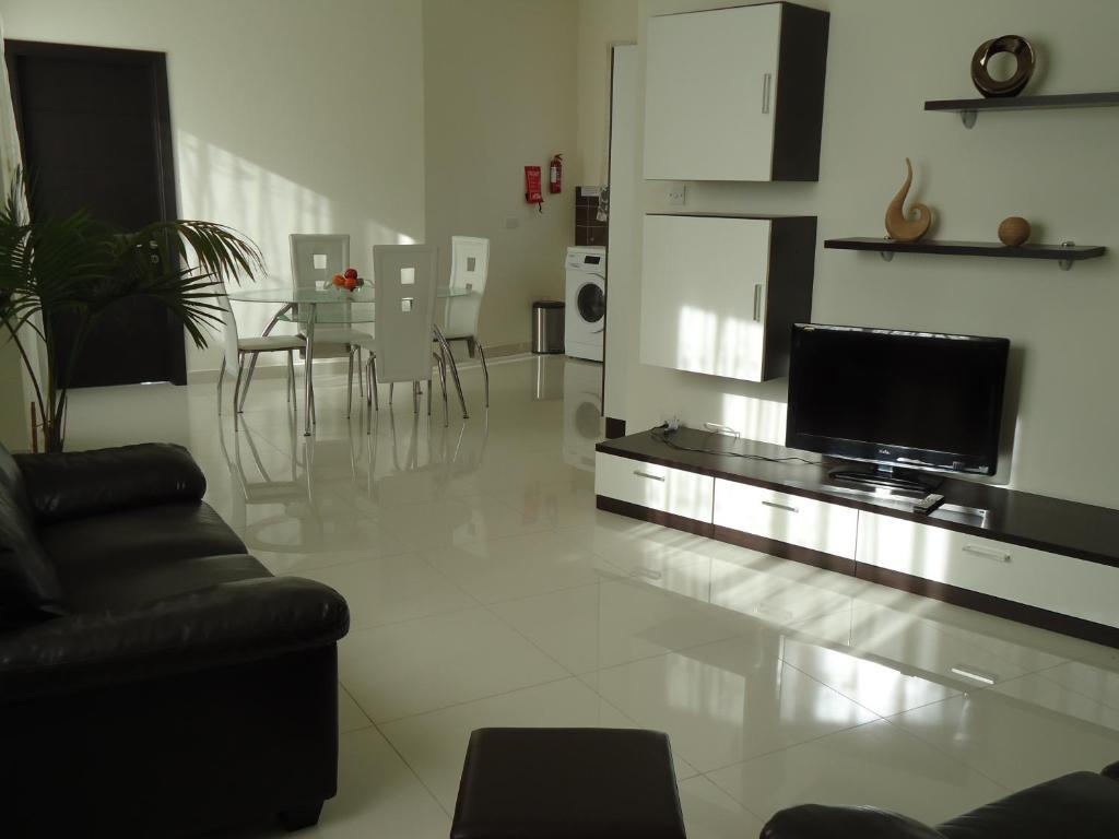 Shamrock Flats Apartment Mellieha Exterior photo