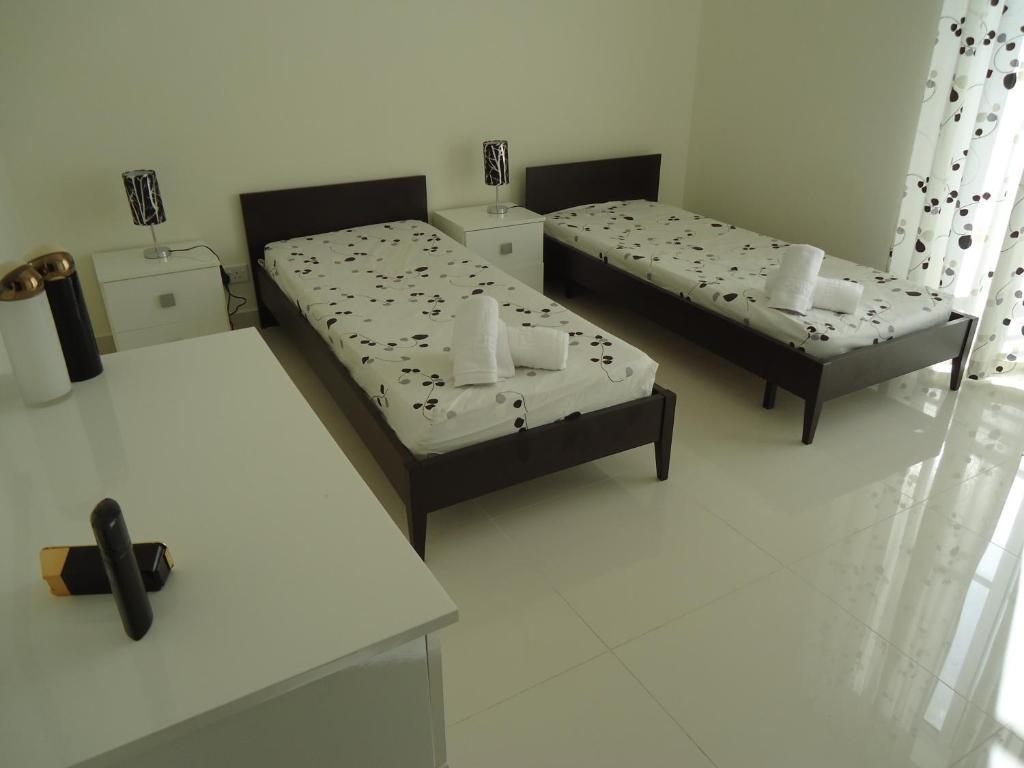 Shamrock Flats Apartment Mellieha Room photo