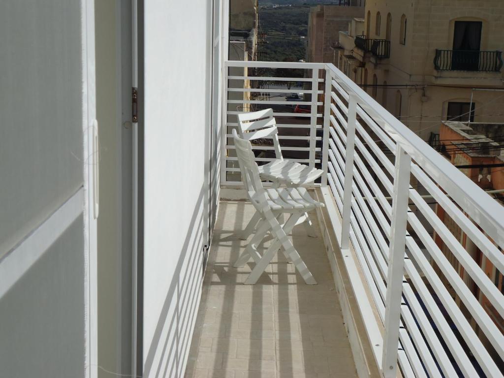Shamrock Flats Apartment Mellieha Room photo