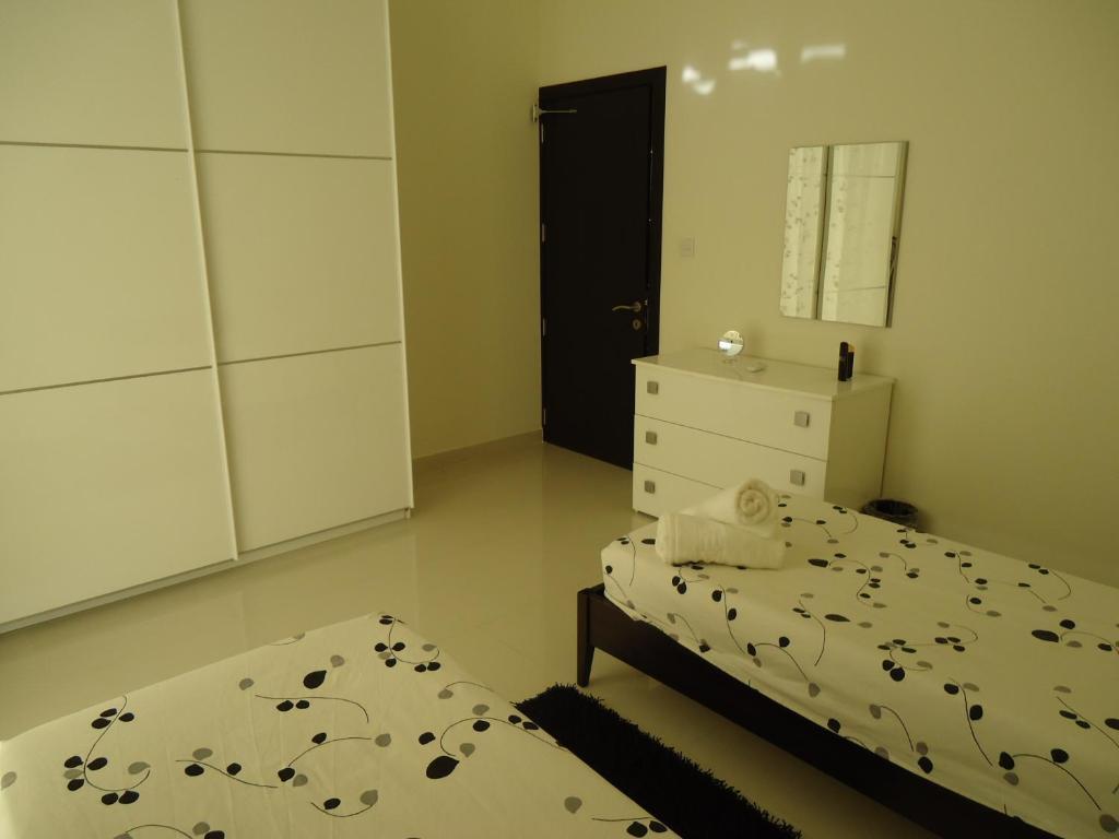 Shamrock Flats Apartment Mellieha Room photo